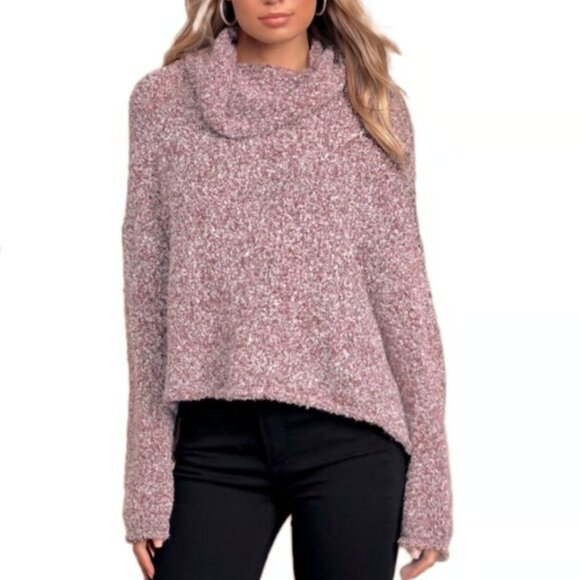 Sincerely Jules - Cropped fit - sweater - pale pink - turtleneck - NWT - Size M - Picture 1 of 7
